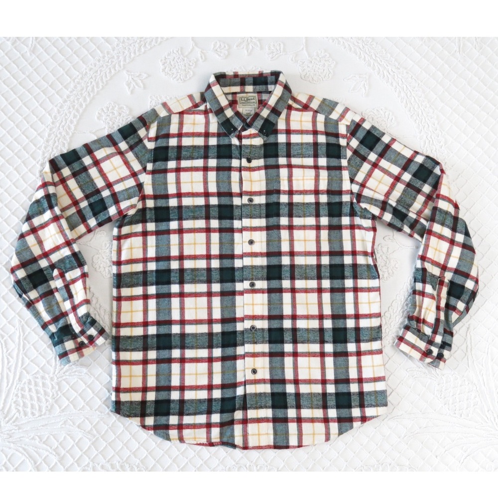 LL Bean Mens Traditional Fit Soft Flannel Shirt Medium Green Red Plaid Cotton